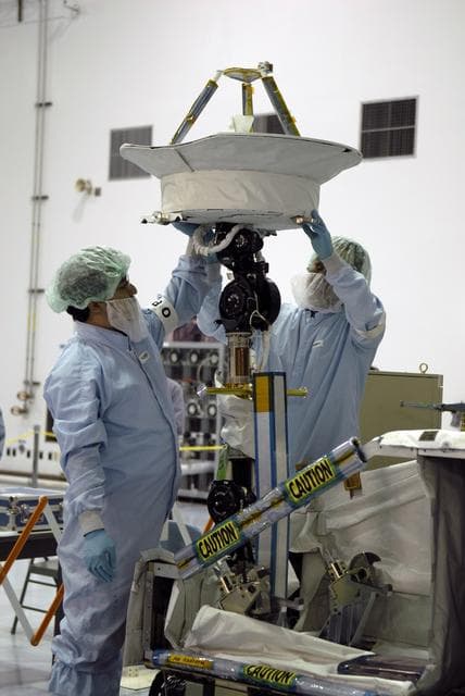 NASA image: KSC-08pd2986