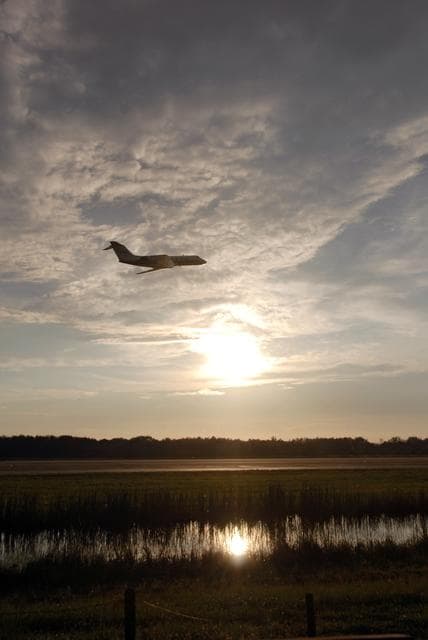 NASA image: KSC-08pd2991