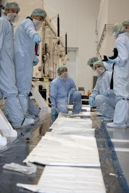 NASA image: KSC-08pd3002
