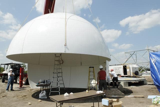 NASA image: KSC-08pd3009