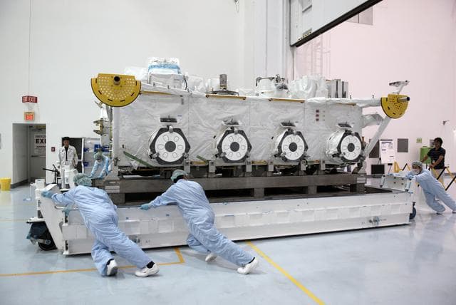 NASA image: KSC-08pd3015