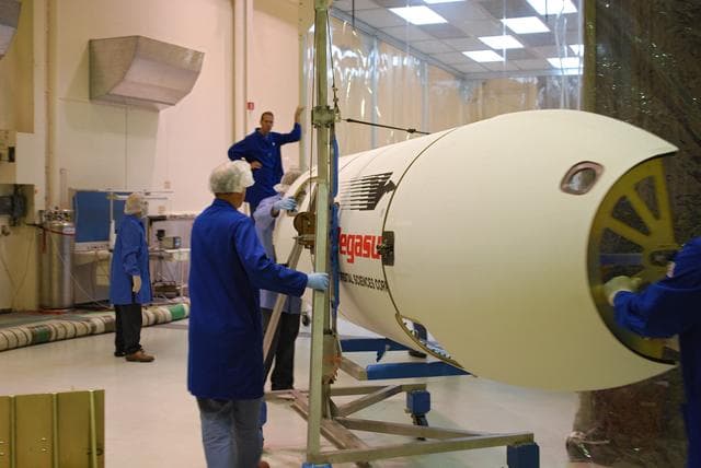 NASA image: KSC-08pd3021
