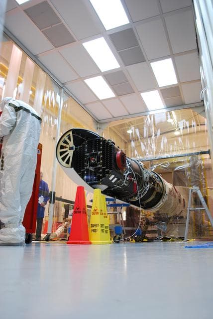NASA image: KSC-08pd3024