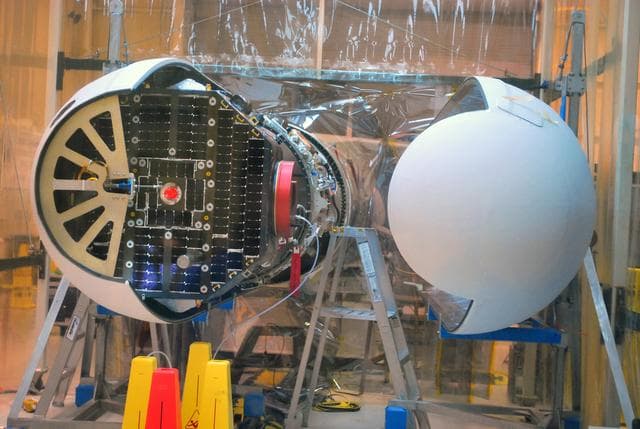NASA image: KSC-08pd3026