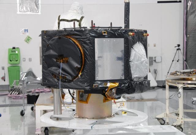 NASA image: KSC-08pd3037