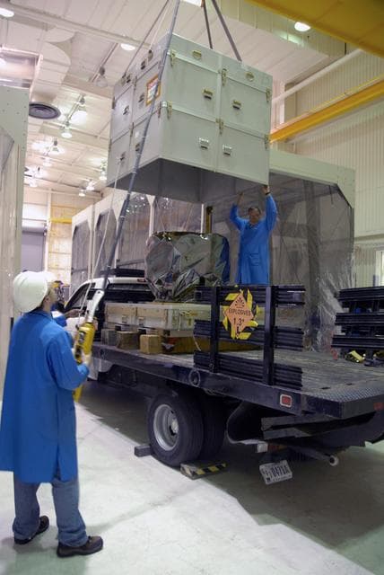 NASA image: KSC-08pd3065