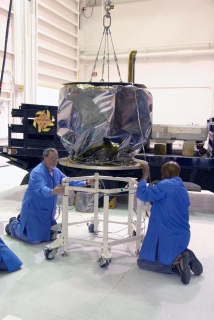 NASA image: KSC-08pd3066