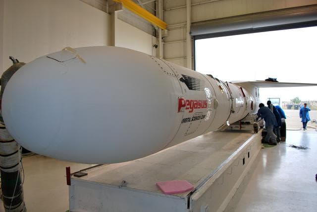 NASA image: KSC-08pd3071
