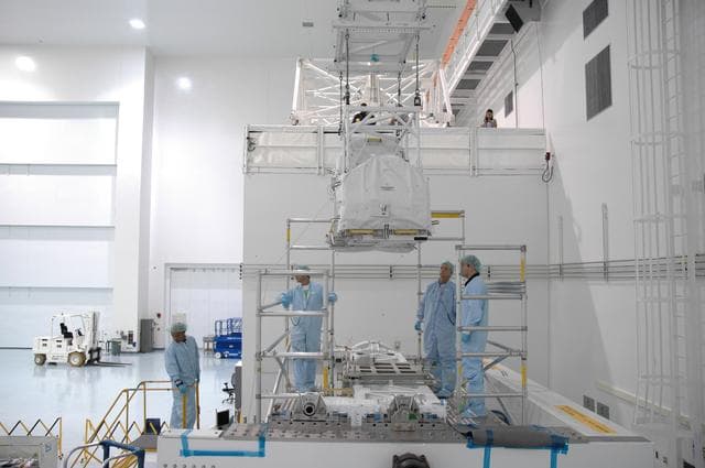 NASA image: KSC-08pd3087