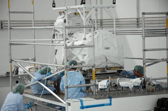 NASA image: KSC-08pd3090