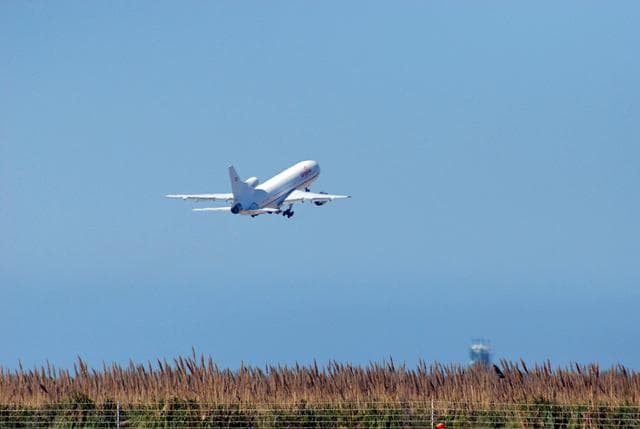 NASA image: KSC-08pd3141