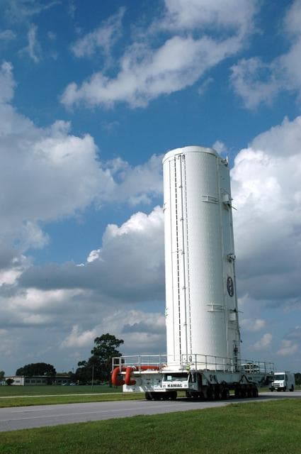 NASA image: KSC-08pd3153