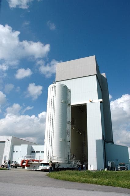 NASA image: KSC-08pd3156
