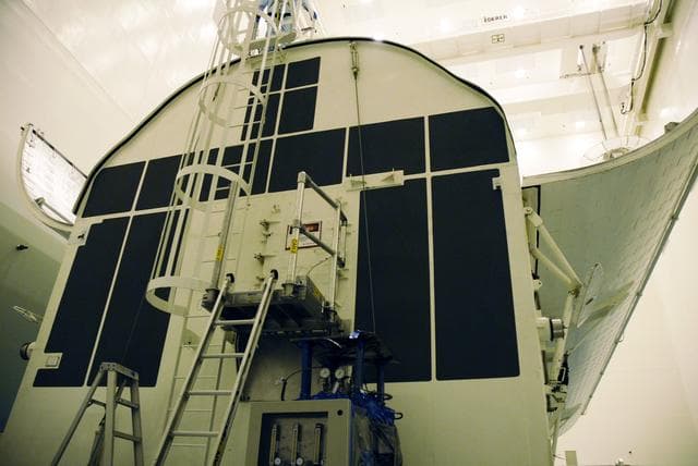 NASA image: KSC-08pd3196