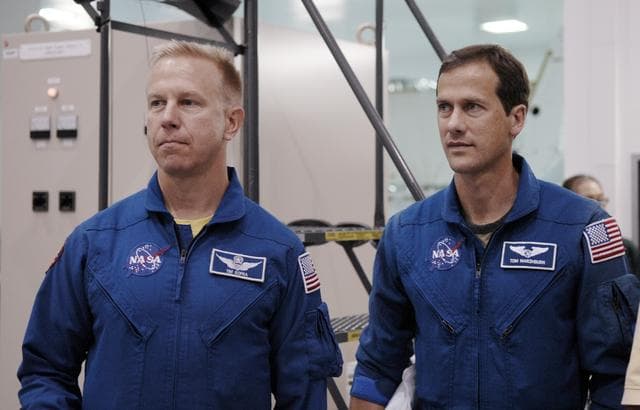 NASA image: KSC-08pd3232