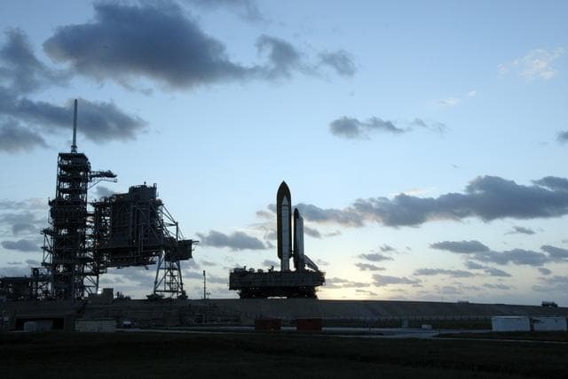 NASA image: KSC-08pd3266