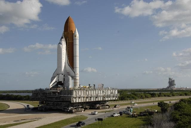 NASA image: KSC-08pd3272