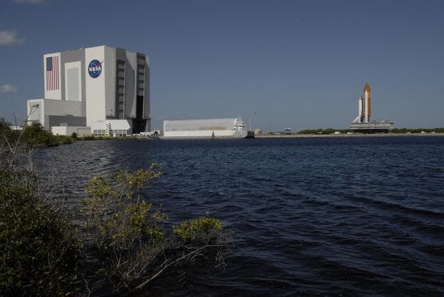 NASA image: KSC-08pd3273