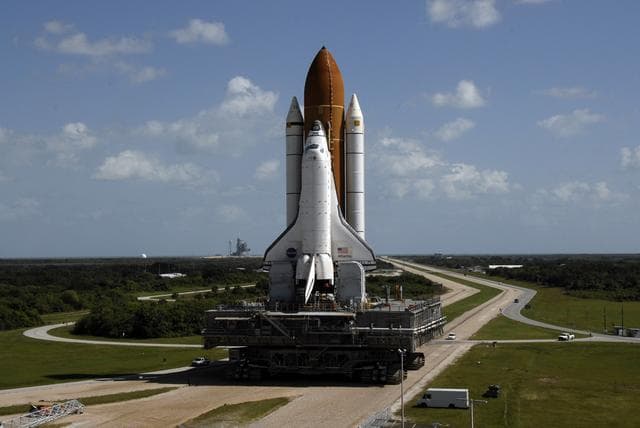 NASA image: KSC-08pd3274