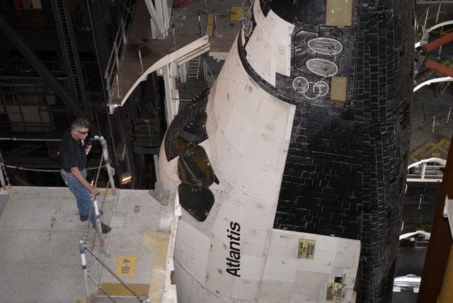 NASA image: KSC-08pd3279