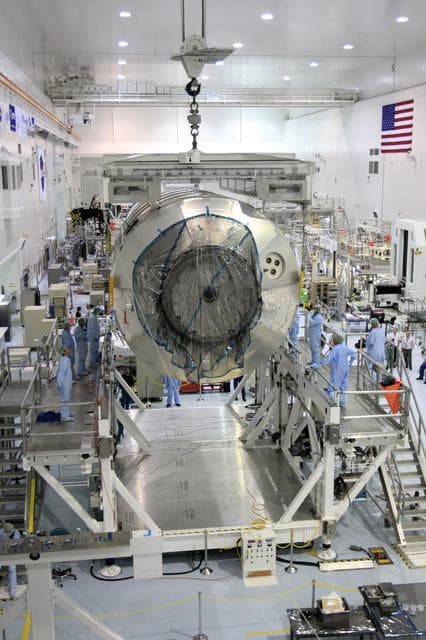 NASA image: KSC-08pd3295
