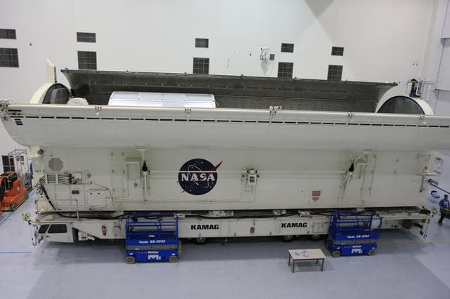 NASA image: KSC-08pd3301