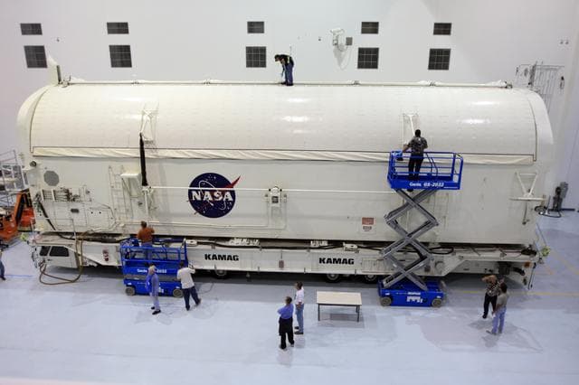 NASA image: KSC-08pd3303