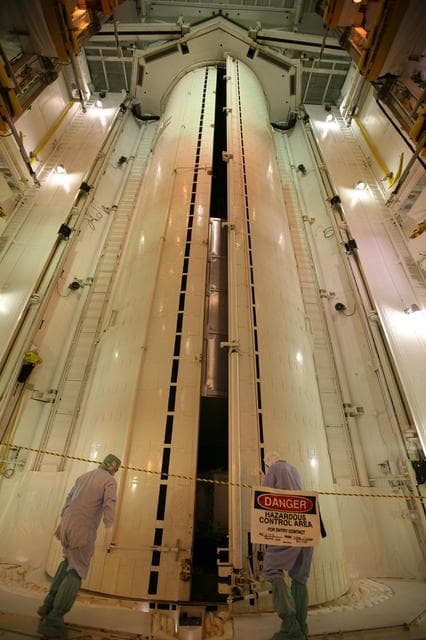 NASA image: KSC-08pd3316