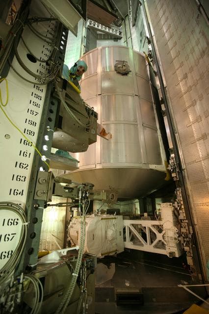 NASA image: KSC-08pd3321