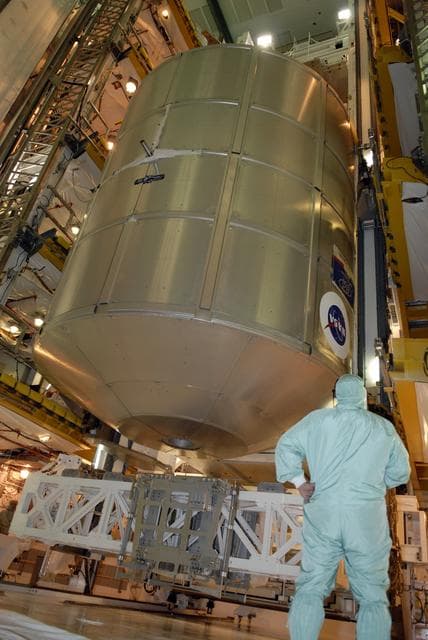 NASA image: KSC-08pd3326