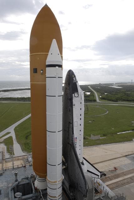NASA image: KSC-08pd3335