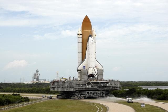 NASA image: KSC-08pd3341