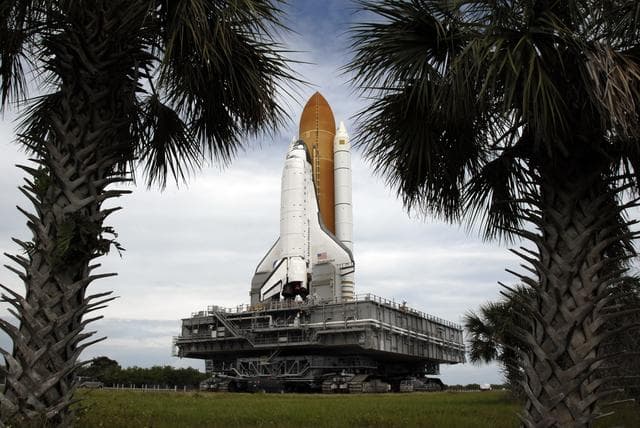 NASA image: KSC-08pd3343