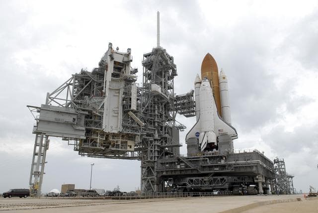NASA image: KSC-08pd3352