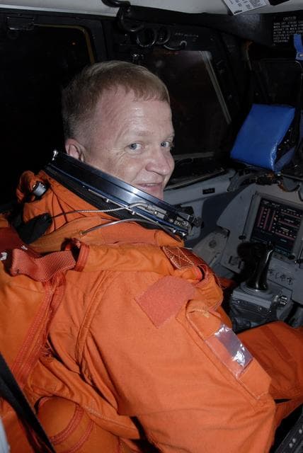 NASA image: KSC-08pd3390