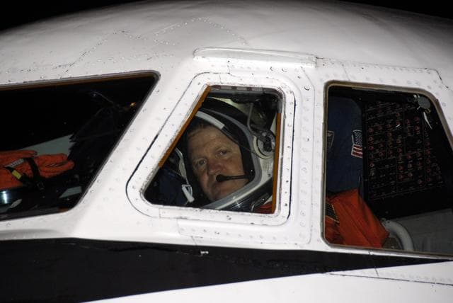 NASA image: KSC-08pd3391