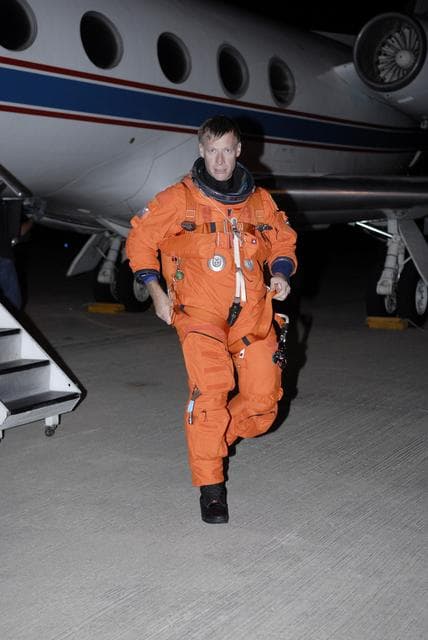 NASA image: KSC-08pd3395