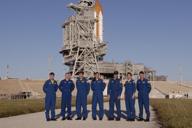 NASA image: KSC-08pd3397