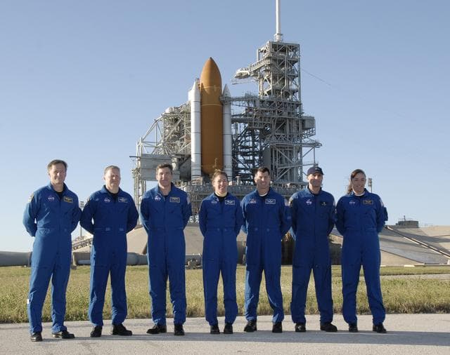 NASA image: KSC-08pd3404