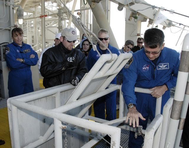 NASA image: KSC-08pd3412
