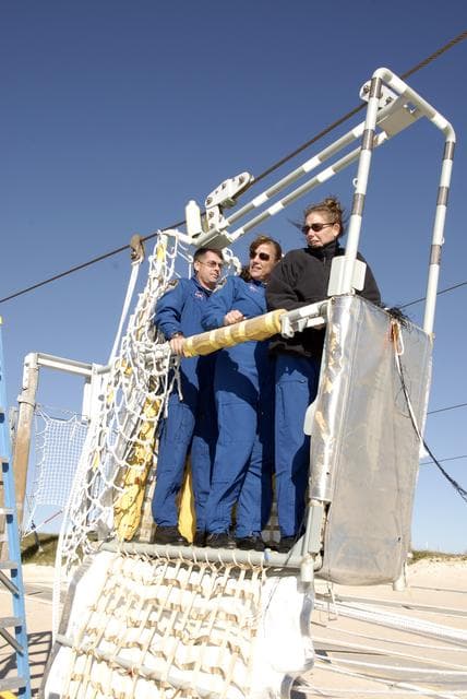 NASA image: KSC-08pd3415
