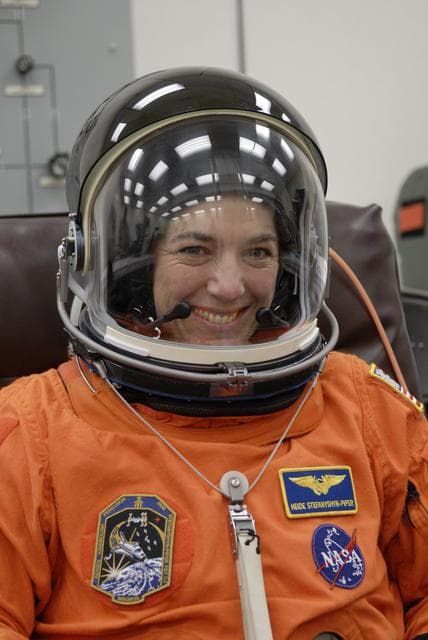 NASA image: KSC-08pd3421A
