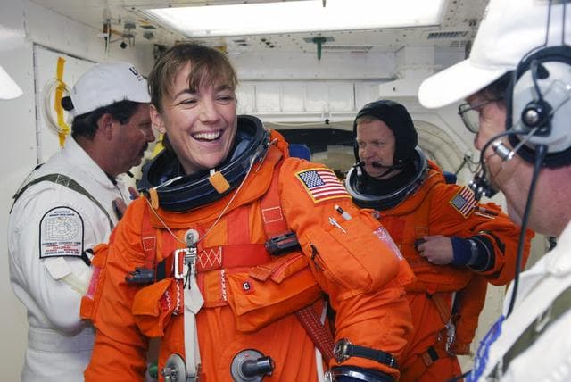NASA image: KSC-08pd3431