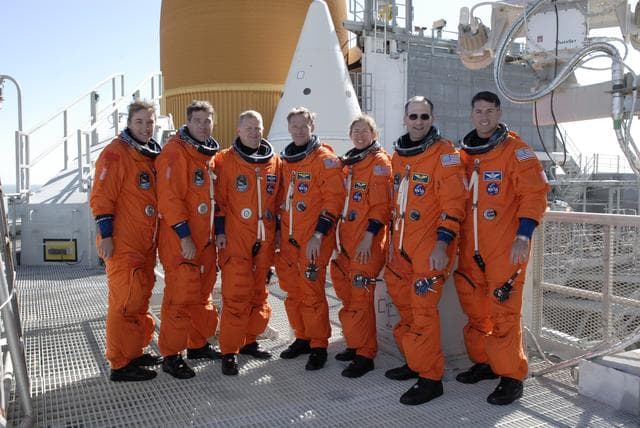 NASA image: KSC-08pd3448