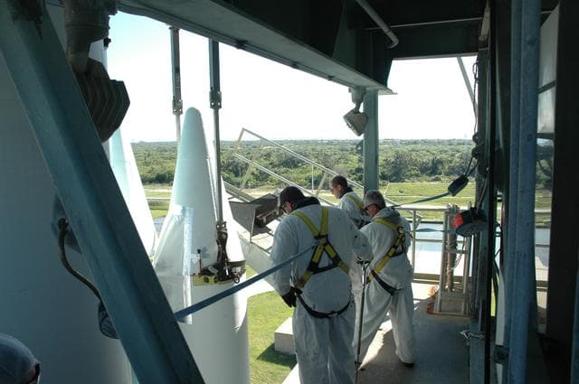 NASA image: KSC-08pd3464