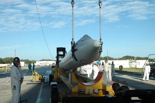 NASA image: KSC-08pd3480