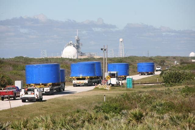 NASA image: KSC-08pd3518