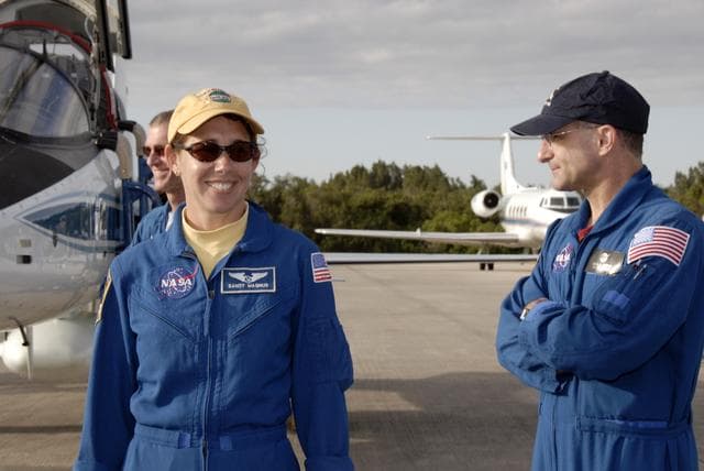 NASA image: KSC-08pd3613