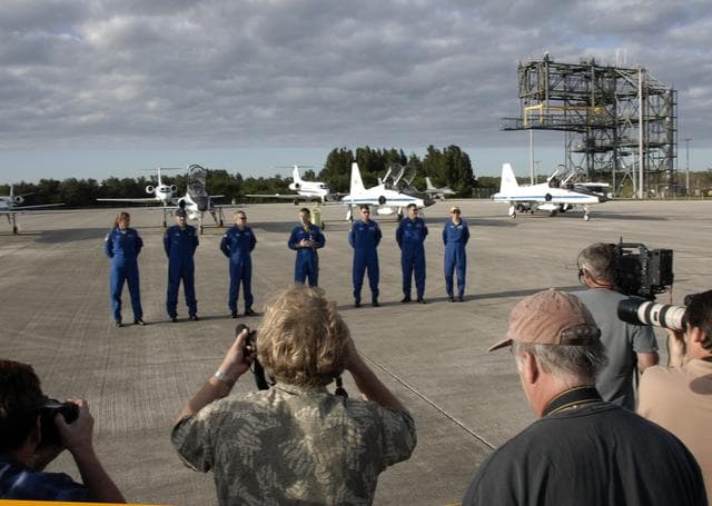 NASA image: KSC-08pd3615