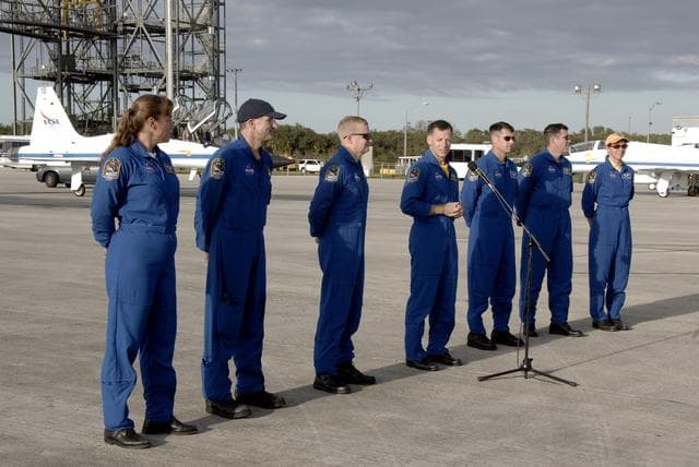 NASA image: KSC-08pd3616
